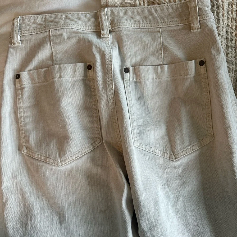GAP High Waisted Cream/Beige Cotton Barrel Khaki Pants - Size 8 - Picture 2 of 16